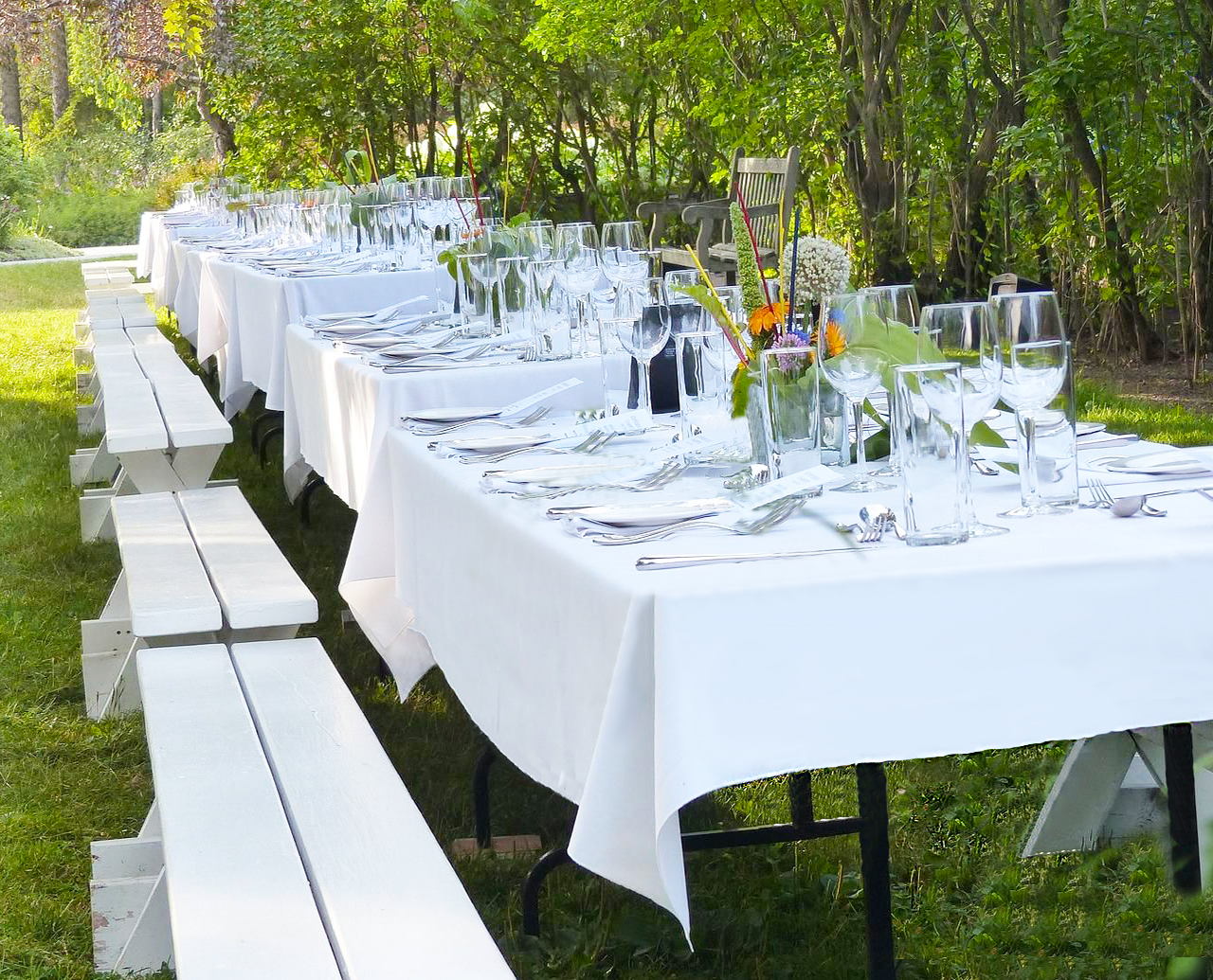 Catering tablecloths and table linen