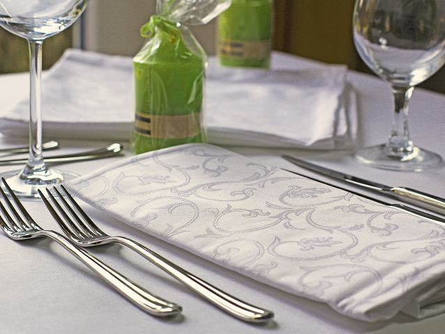 damask napkins are very stylish