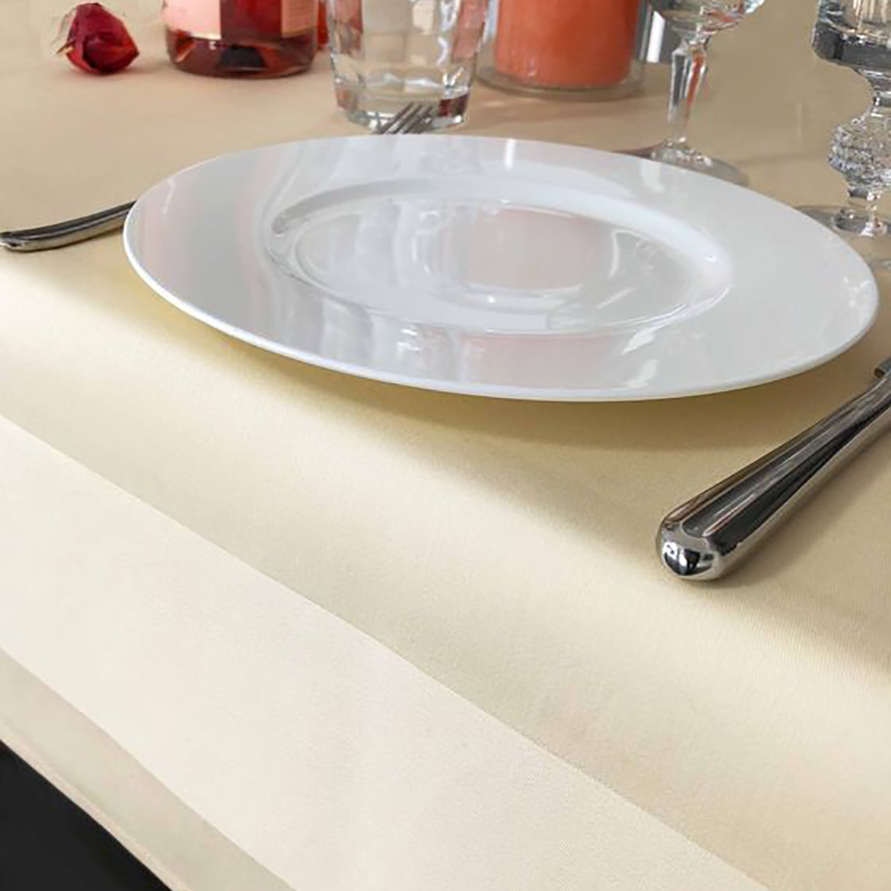 Restaurant tablecloths campgane with satin band Restaurant tablecloths campgane with satin band
