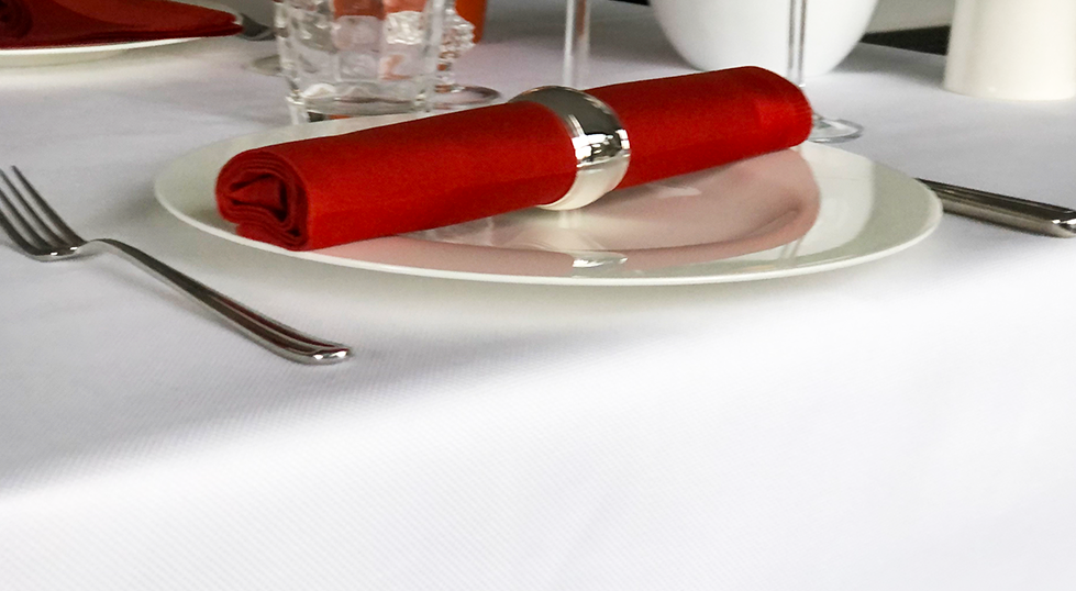 Table linen white without pattern