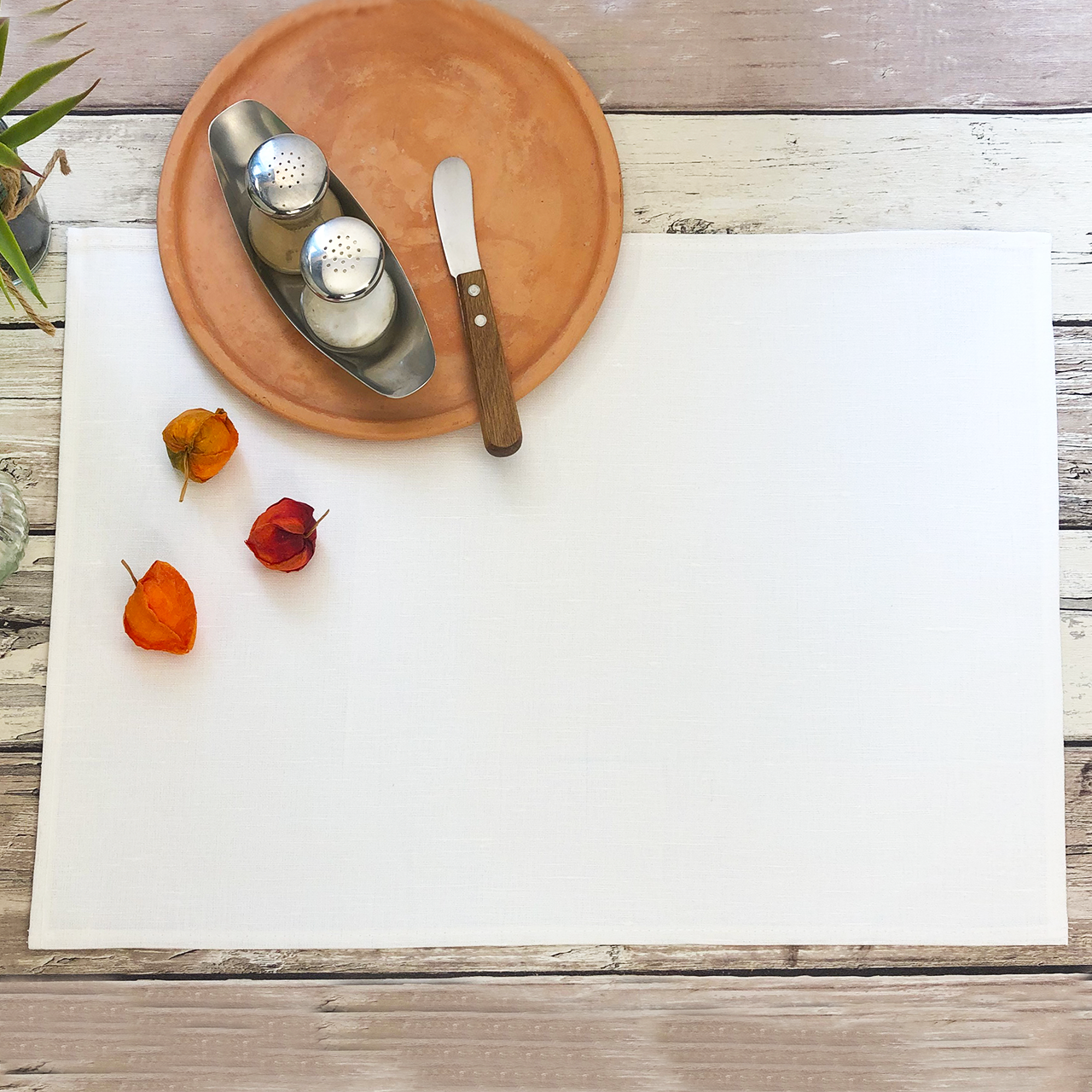 Half-linen placemats white Half-linen placemats white